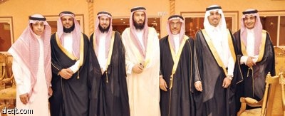 أسرتا آل محسن والعجلان تحتفلان بعبد الإله