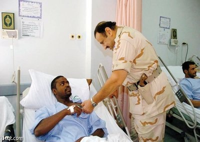 خالد بن سلطان: حددنا 10 كيلومترات «منطقة قتل».. إما الاستسلام وإما التدمير