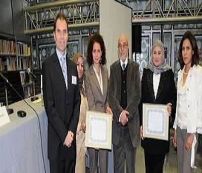 باحثتان عربيتان تفوزان بجائزة التفوق العلمي للمرأة العربية 2009