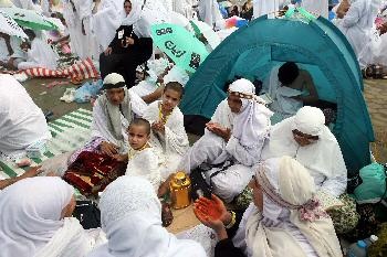صور من موسم حج 2009 (الحلقة السادسة)