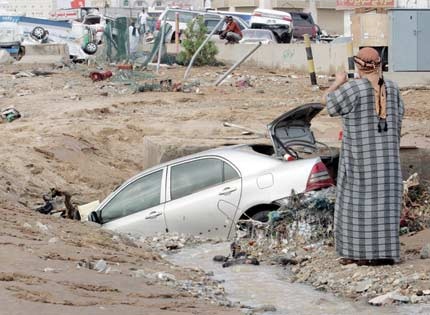 جدة: نحتاج إلى 3 مليارات ريال لاستكمال شبكة تصريف مياه الأمطار