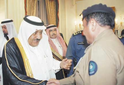 الأمير نايف: سيطرتنا الكاملة على حدودنا ولن تتعدى قواتنا على شبر من أراضي اليمن