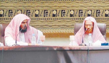 «تحفيظ الرياض» توصي بسعودة مديرات المدارس