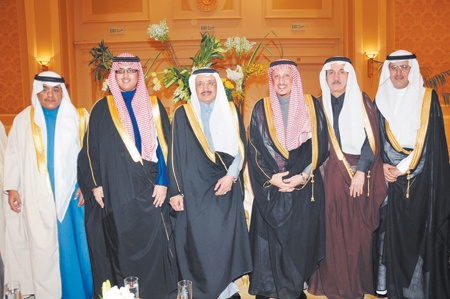 أسرتا العيسى والحماد يزفان «عبد الله»