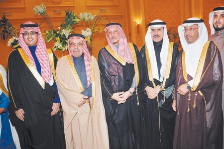أسرتا العيسى والحماد يزفان «عبد الله»