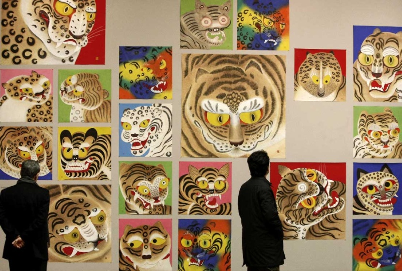 معرض النمور للرسامة الصينية سه جونقيم, حيث تعتبر سنة 2010 سنة النمر في التقويم الصيني