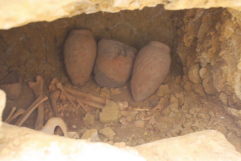 اكتشاف جديد في مقابر عمال بناء الهرم الأكبر تؤكد إنهم كانو أحرارا