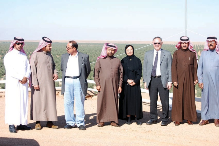 السفير النيوزلندي يزور شركة حائل للتنمية الزراعية