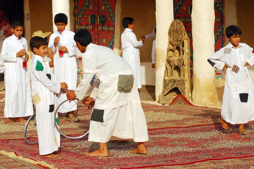 سوق المجلس في محافظة المذنب