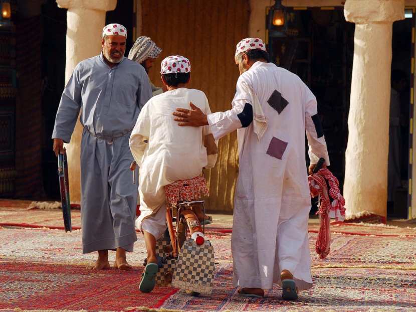 سوق المجلس في محافظة المذنب