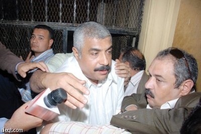 هشام طلعت مهدّد بتثبيت الإعدام بسبب خلافات دفاعه