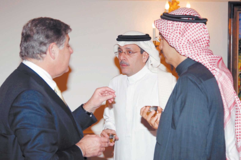 الاستقرار المالي والشفافية جاذبان للاستثمار الأجنبي إلى السعودية