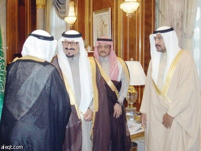 ولي العهد يستقبل مستشار الديوان الأميري الكويتي
