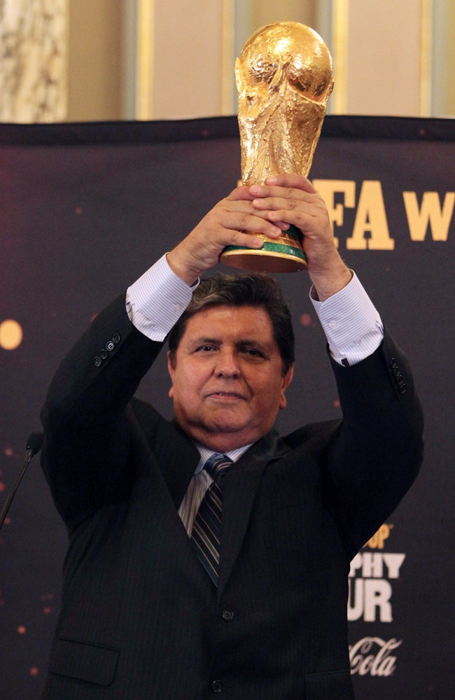 كأس العالم لكرة القدم تصل إلى بيرو