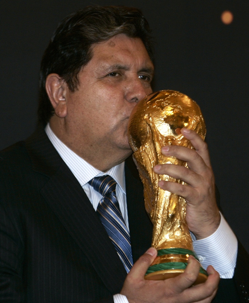 كأس العالم لكرة القدم تصل إلى بيرو