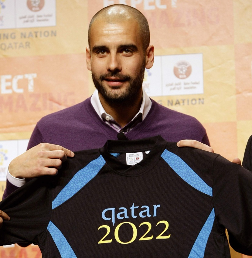 بيب جوارديولا مدرب نادي برشلونة يعلن دعمه رسمياً لحملة قطر 2022 لاستضافة كأس العالم لأول مرة في الشرق الأوسط.