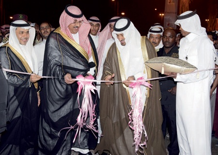 افتتاح أول مجمع لتجارة مواد البناء والتصميم في الرياض