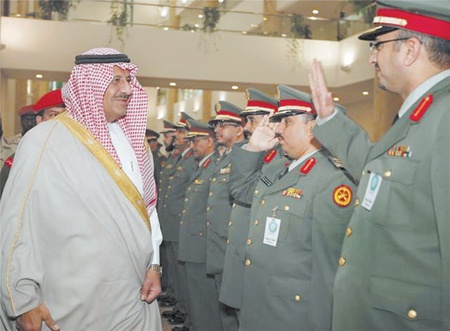 السعودية تستعرض منجزاتها عسكرياً بتدشين مبنى لـ «قوة الصواريخ»