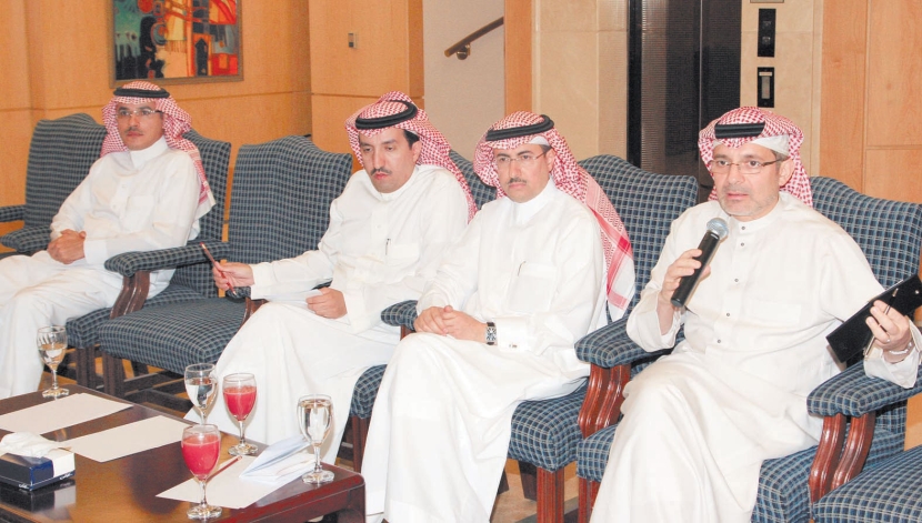 بروفيسور أمريكي: التوازن الاقتصادي والنفطي جنّب السعودية تداعيات 5 أزمات