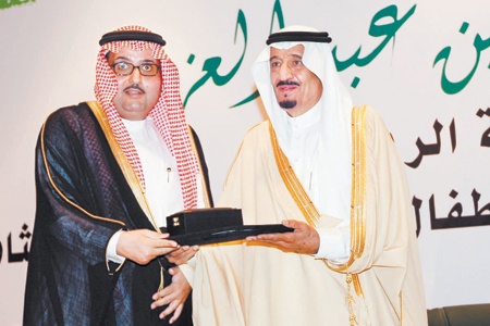 سلطان بن سلمان: أوقاف «سلطان الخير» مشروع رائد.. وأوقاف ضخمة في مكة المكرّمة