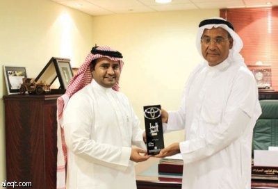 «الوفاق» تحصل على جائزة «عميل التميز» من عبد اللطيف جميل