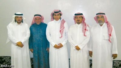 «زين» تزور التميمي وتهنئه بالسلامة بعد أن أنقذته مكالمة هاتفية من الموت