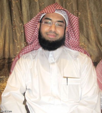 على إمام المسجد أن يكون قدوة للناس في تطبيقه أوامر الله