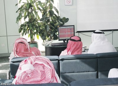 تراجعات طفيفة للسوق السعودية.. والسيولة تسجل أعلى مستوياتها منذ 5 أشهر