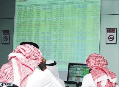المؤشر يتماسك فوق 6800.. ومكاسبه ترتفع منذ بداية العام إلى 731 نقطة