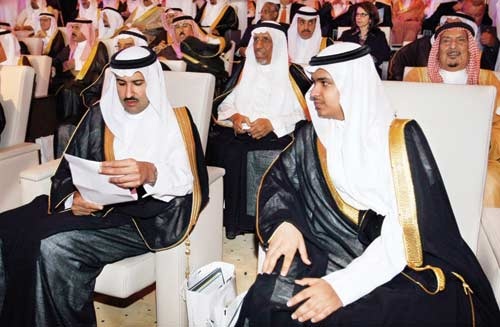 الأمير سلمان: العمل الاقتصادي في المملكة قائم على الاقتصاد الحر المنضبط شرعا