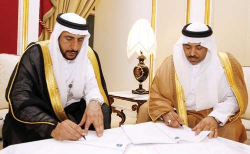 أمير الرياض : حب الخير للبشرية والتعاون بين أفراد المجتمع من سمات مملكة الإنسانية
