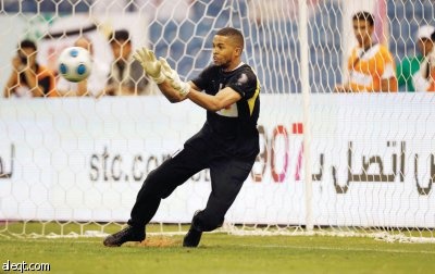 توقف اللاعب قبل تسديد ركلة الجزاء إخلال يستحق العقاب