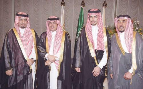 عساف أبو ثنين يحتفل بزفاف كريمته إلى ثامر أبو ثنين
