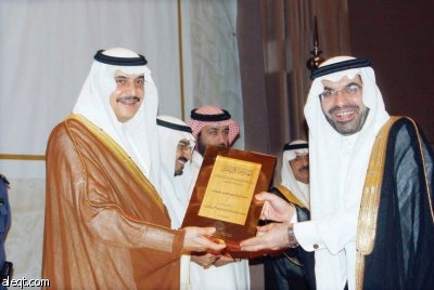 أمير الشرقية: العمل الخيري في بلادنا تحكمه العبادة لا الضرورة