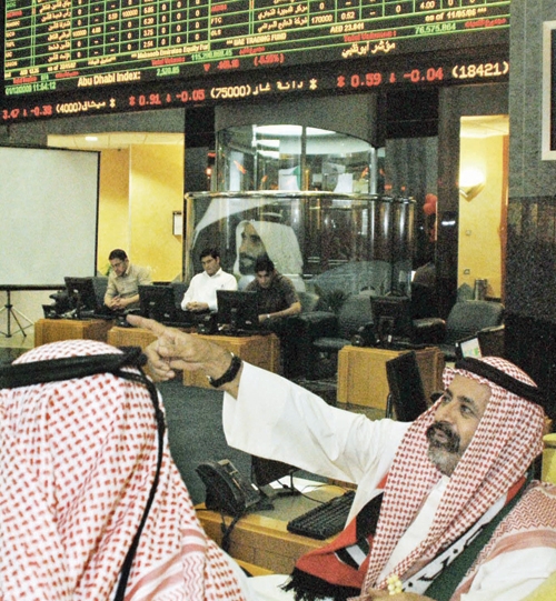 السوق تنهي الأسبوع بارتفاع وتتخطى 6300 نقطة