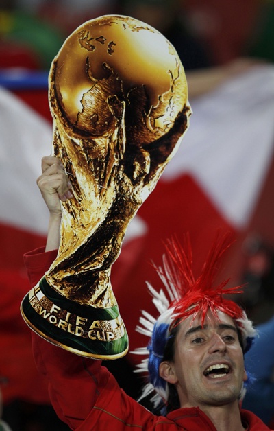 البرازيل تكشف عن وجهها الحقيقي وتضرب موعدا مع هولندا في ربع النهائي