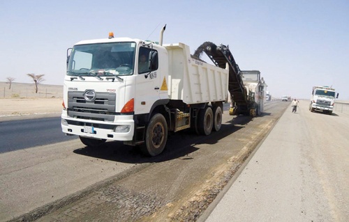 شركة طرق الجزيرة .. عمالة مدربة وتقنيات عالية تمزج النجاح بالأداء الرفيع