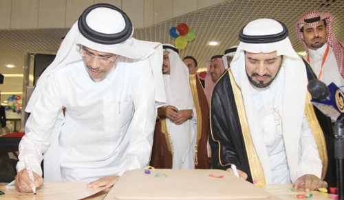 «صيف العقارية» يواصل فعالياته بموسوعة «نبضات وطن ومواطن»