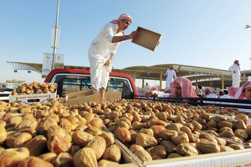 مهرجان التمور.. توقعات بمزيد من المبيعات تزامنا مع رمضان