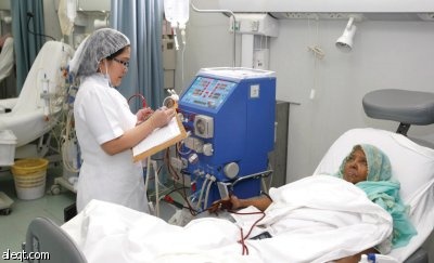 الطلاب ينثرون همومهم ويتساءلون: أين نذهب بـ «الدبلوم»؟