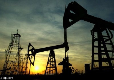 وكالة الطاقة تخفض توقعاتها لاستهلاك النفط في 2011 وتترقب المخاطر