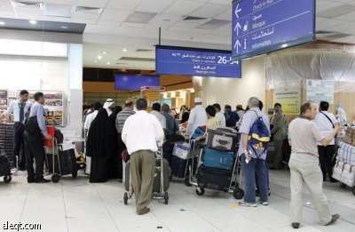 شركات العمرة تطالب بتعويضات بعد تكدس المعتمرين في مطار جدة