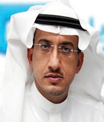 مسؤولو «موبايلي» يهنئون الوطن بمجده الـ 80