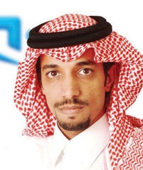 مسؤولو «موبايلي» يهنئون الوطن بمجده الـ 80