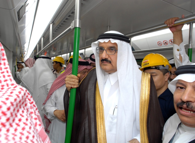 قطار المشاعر ينطلق في مكة.. وجدة تستقبل أول فوج من حجاج الخارج