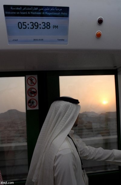 قطار المشاعر ينطلق في مكة.. وجدة تستقبل أول فوج من حجاج الخارج