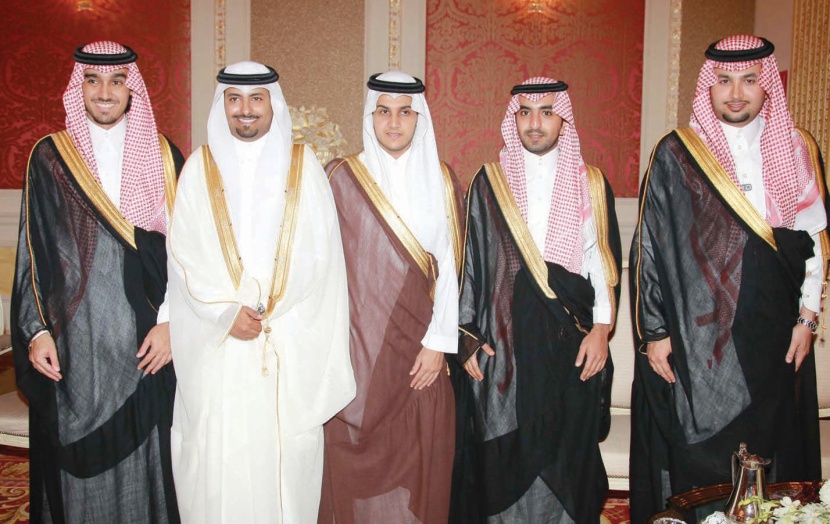 أفراح العويضي وبن صقر