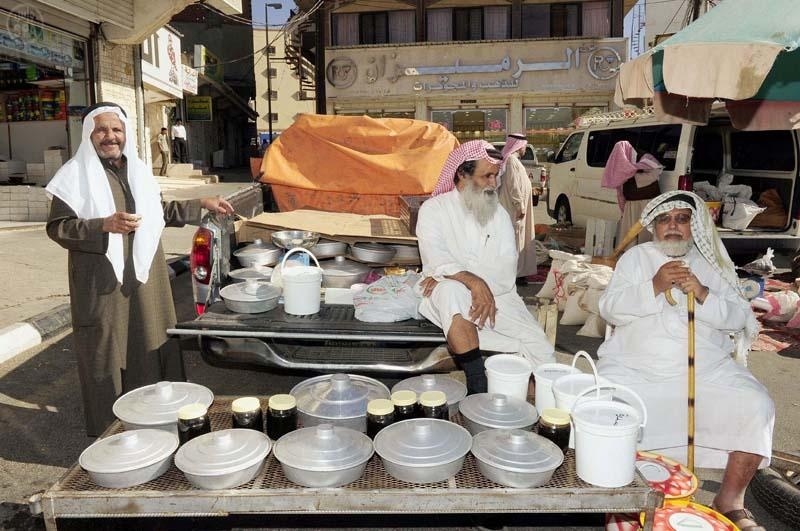 تقرير: المنتجات المحلية في أسواق الباحة الشعبية تتفوق على نظيرتها الأجنبية