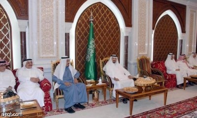 ولي العهد يوقع عقود تطوير مطار الملك عبدالعزيز في جدة بـ 27 مليار ريال