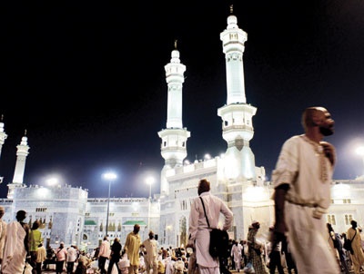 رصد تحركات مليوني حاج قبل التوجه  للمسجد الحرام لتأدية طواف الوداع
